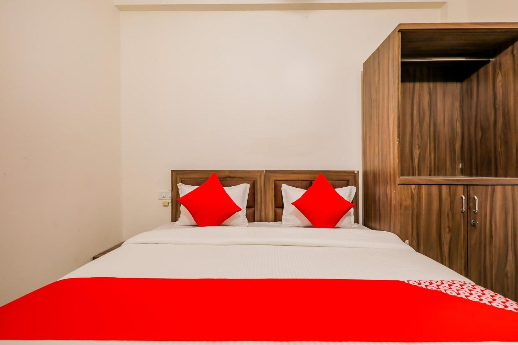 Samarda Kaliāsot Hotel O Sugar Cube מראה חיצוני תמונה